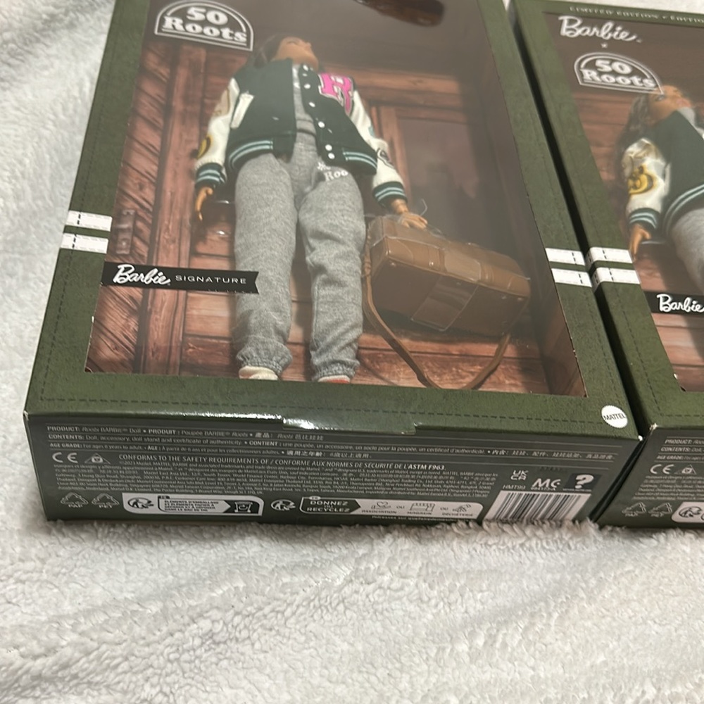 Set of 2 Barbie x 50 Roots Limited Edition Dolls - Picture 12 of 13